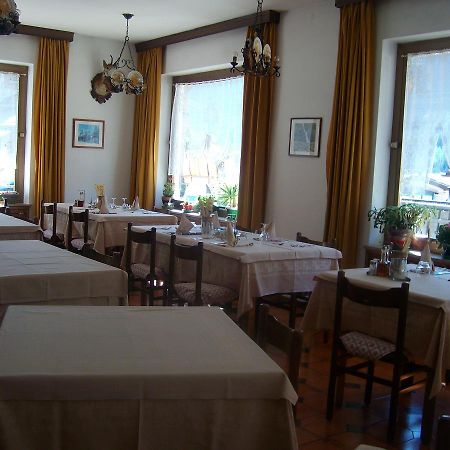 Hotel Nevada Campitello di Fassa Ngoại thất bức ảnh