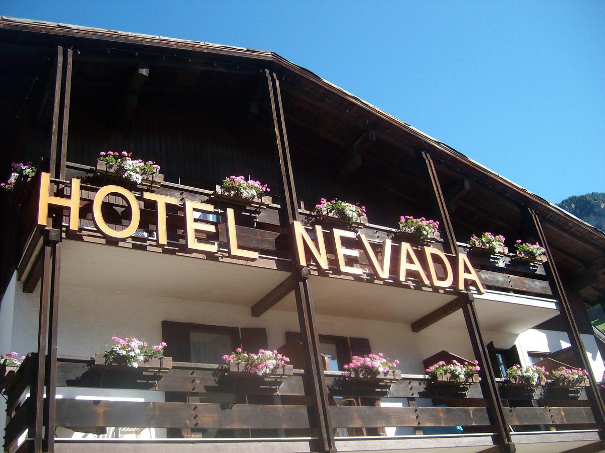 Hotel Nevada Campitello di Fassa Ngoại thất bức ảnh