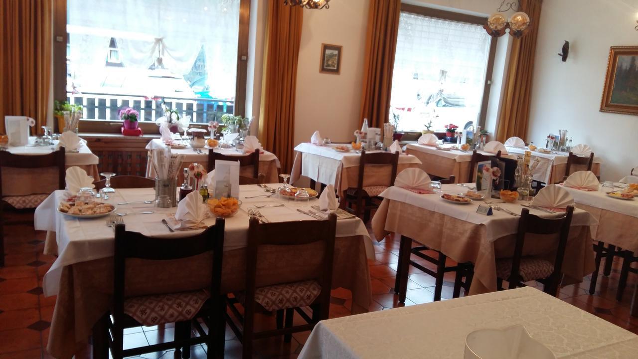 Hotel Nevada Campitello di Fassa Ngoại thất bức ảnh